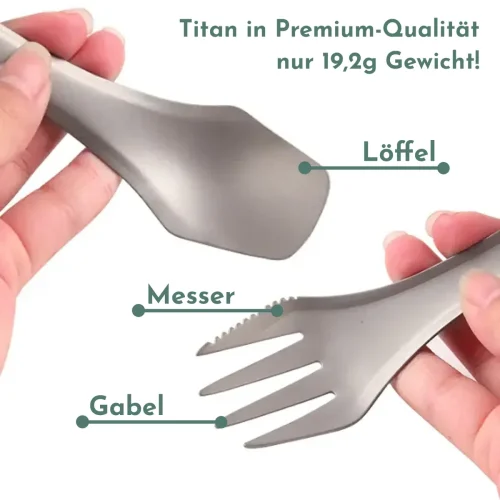 Titan-Spork in zwei Händen: Löffel an einem Ende, Gabel mit gezahnter Schneidkante am anderen, 19,2 g